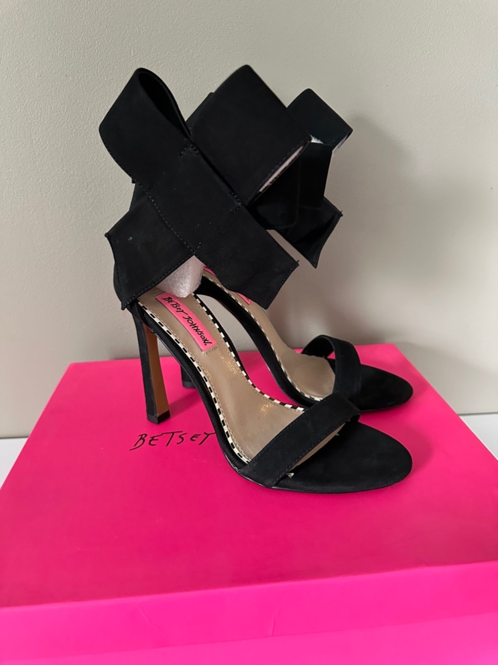 Betsey Johnson Flirtyy Heel